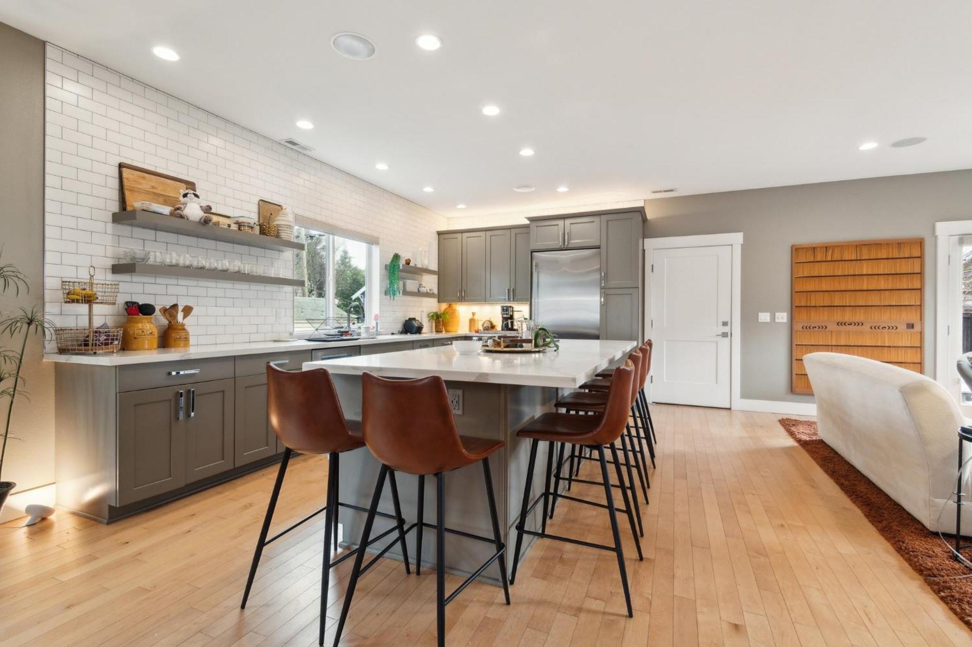 Spacious Family Retreat - Media & Patio *